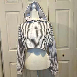 🍋🍋 Garage White and Black Striped Cropped Hooded Sweatshirt - P/S